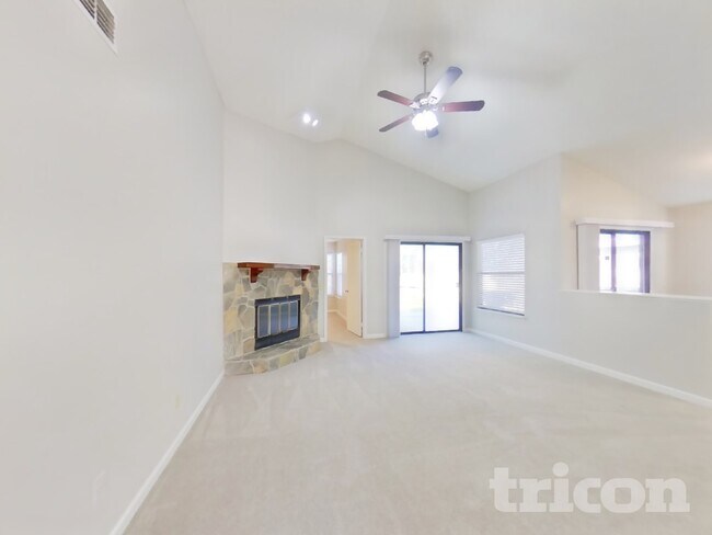 Photo - 2346 Blossom Ridge Dr N