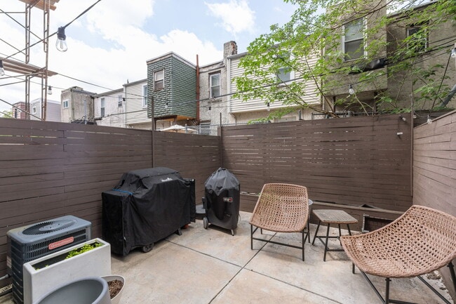 Photo - 1130 S Sydenham St