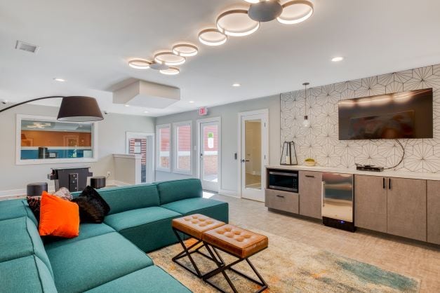 Abbotts Run Apartment Homes
