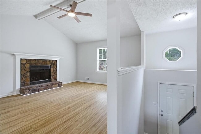 Photo - 1600 Sugar Plum Dr SW