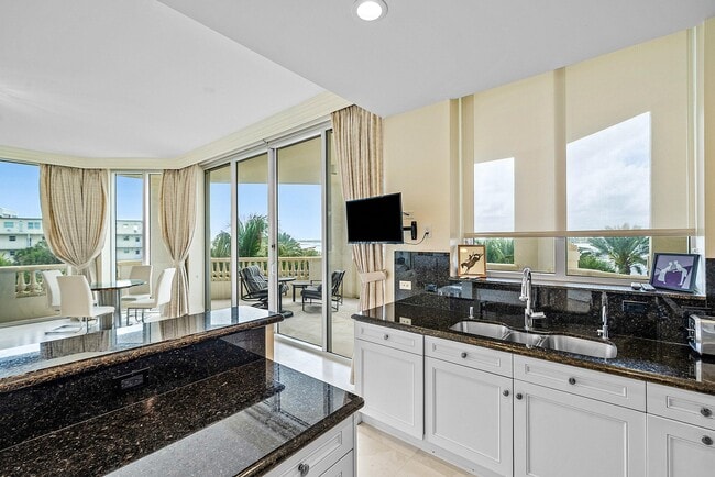 Photo - 3000 S Ocean Blvd Unit 402