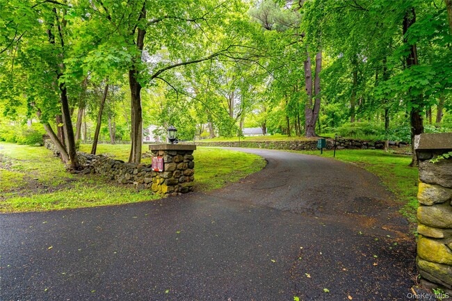 Photo - 157 US-202 Unit 2