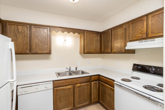 2BR, 1.5BA - 952SF