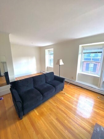 Photo - 115 Pinckney St Unit 4