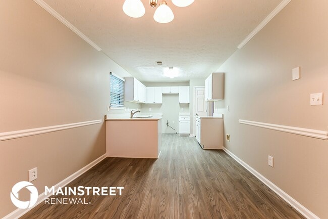 Photo - 2520 Lake Royale Dr