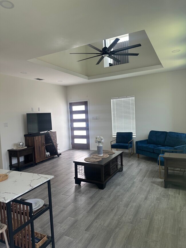 1521 Karen Dr Unit C