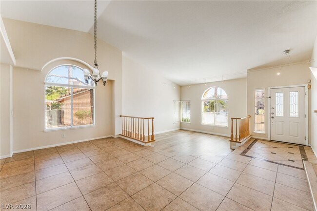 Photo - 2005 Interbay St