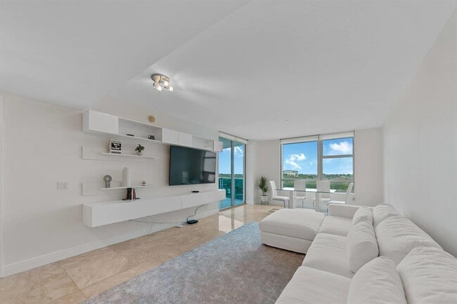 Photo - 2641 N Flamingo Rd Unit 901n