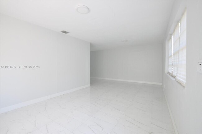 Photo - 10504 SW 77th Ct