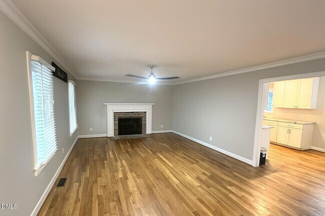 Photo - 417 Maylands Ave