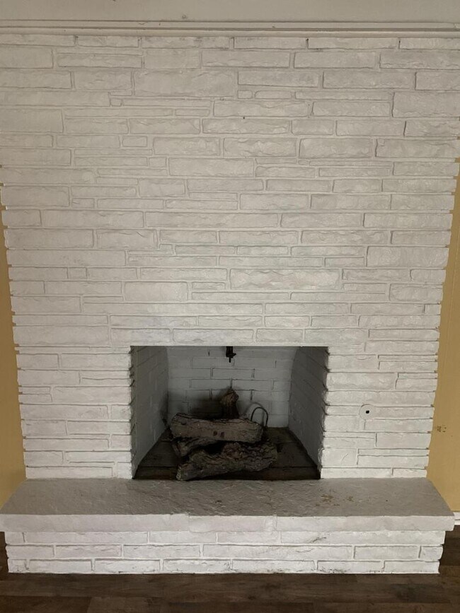 Photo - 1509 Meyers Pl