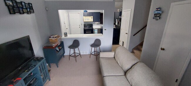 Photo - 4990 Dewar Dr