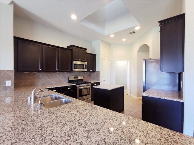 Building Photo - 23226 Verona View Ln