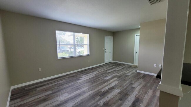 Photo - 6456 Toledo Rd