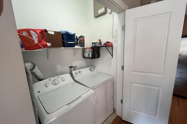 Photo - 2151 W. Evergreen-103 Unit 103