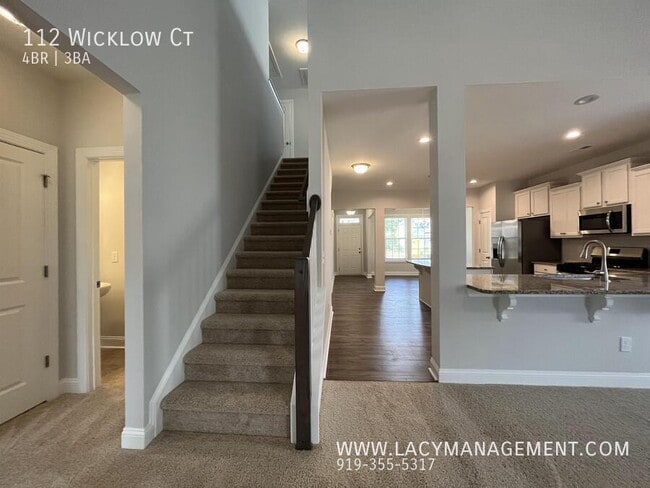 Photo - 112 Wicklow Ct