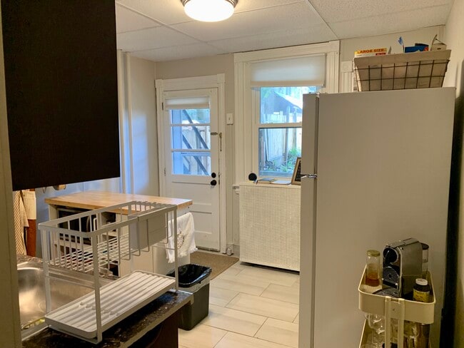 Kitchen - 228 S Madison St Unit 1