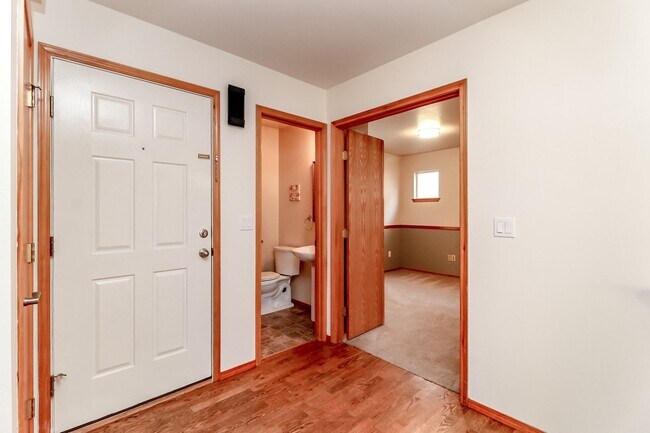 Photo - DuPont 3 bedroom home