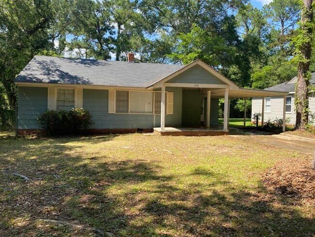 Photo - 913 10th Ave House