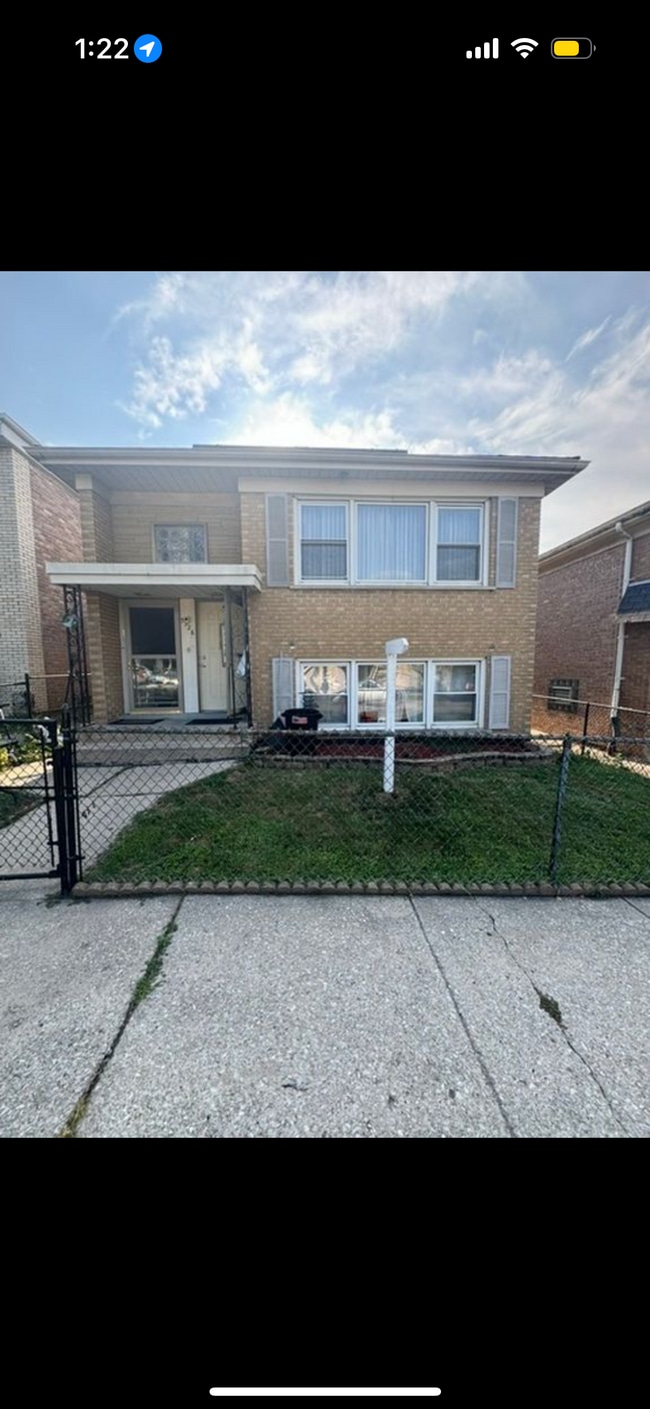 Building Photo - 5326 S 72nd Ct Unit #1