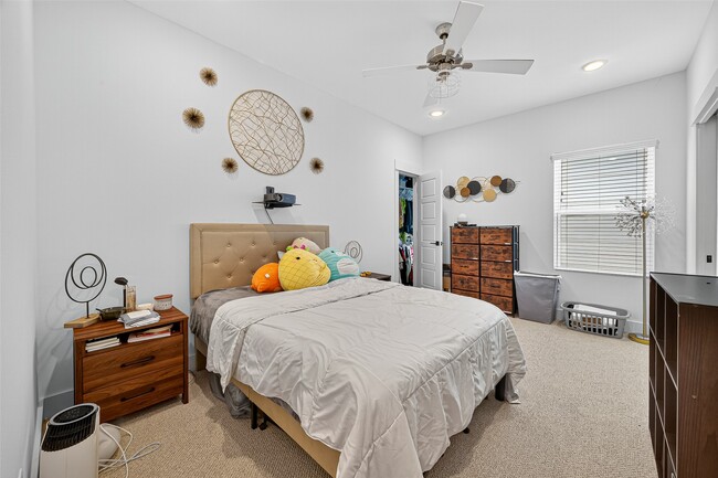 Photo - 778 W Tidwell Rd