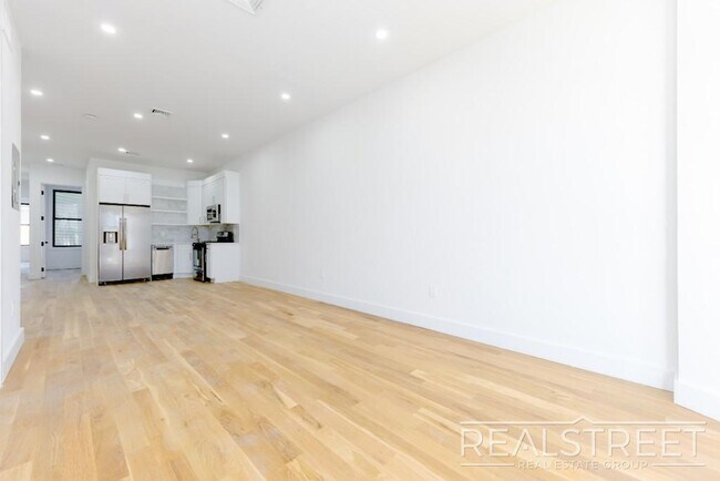 Photo - Brand New Large 3 Bed 2 Bath in Bushwick Townhouse! Unit 3