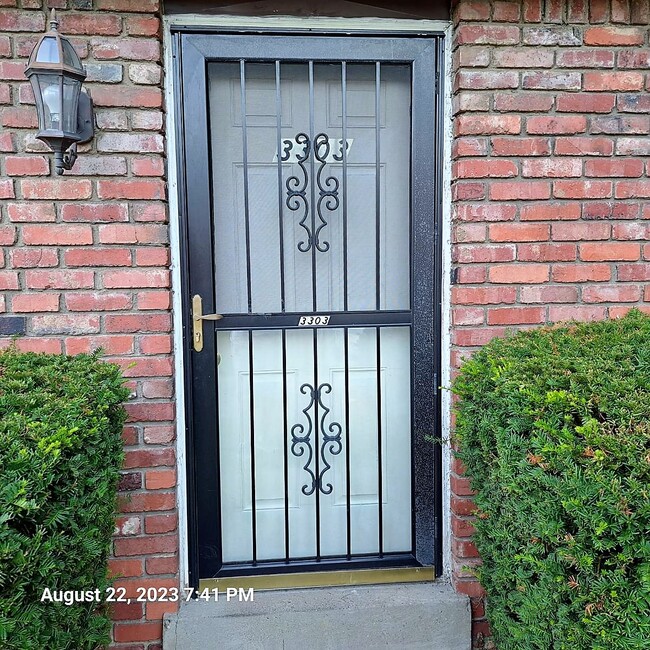 Townhome front door - 3303 W Run Rd Townhome