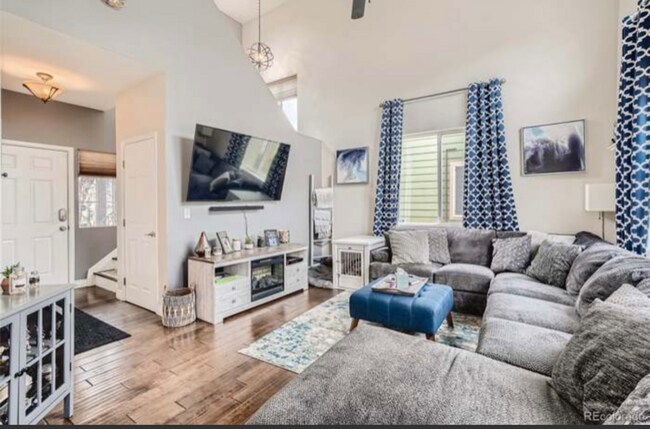 Photo - 13890 Madison St