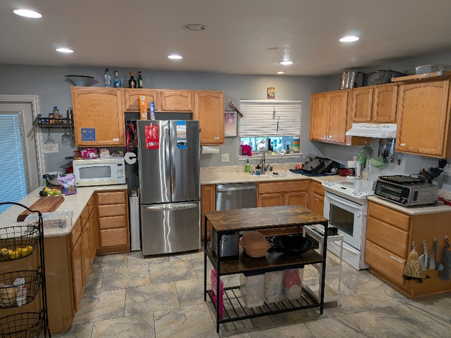 Photo - 3814 Starhill Dr