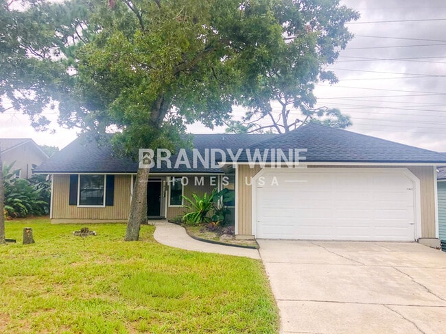 Building Photo - 3363 Hampstead Dr