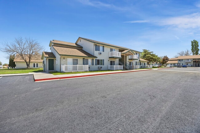 Photo - Twin Falls Gardens Apartments