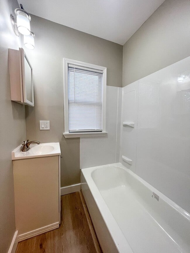 Photo - 154-156 Leighton Avenue Unit 156 Leighton Avenue
