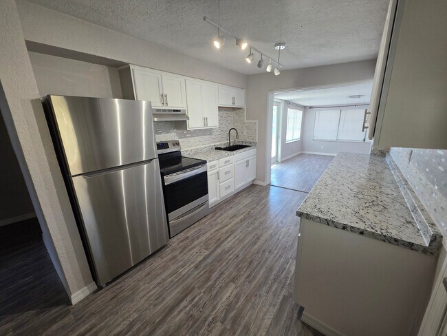 Photo - 13315 Neptune Dr