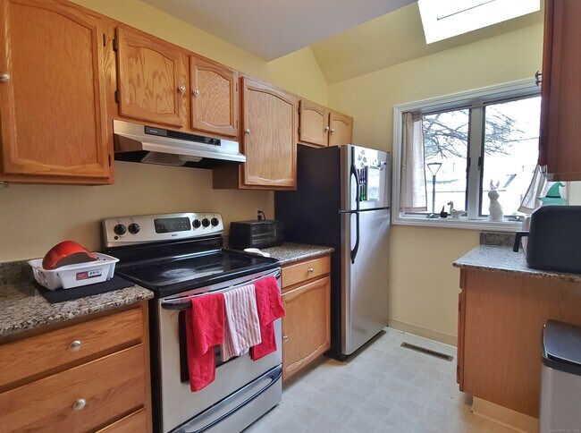 Photo - 141 Courtyard Ln Unit 141