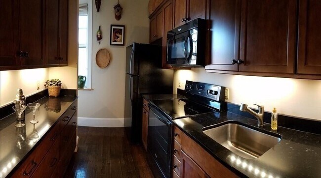 Photo - 14 Chestnut St Unidad 53##