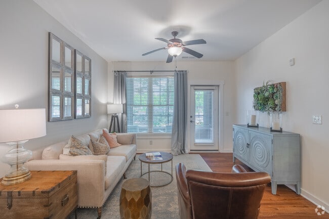 2BR, 2BA - 1,176SF - Living Room