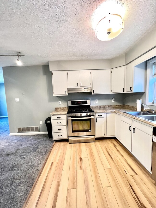 Photo - 3 Canyon Cove