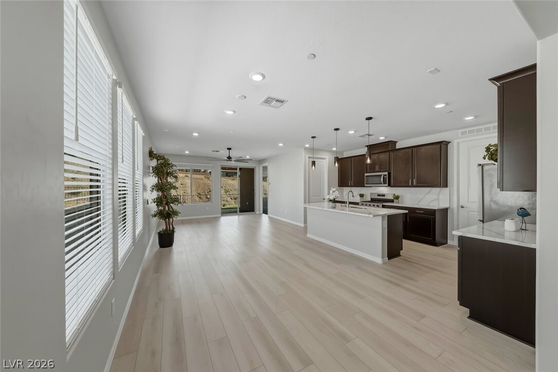 Photo - 38 Crimson Cactus Ave