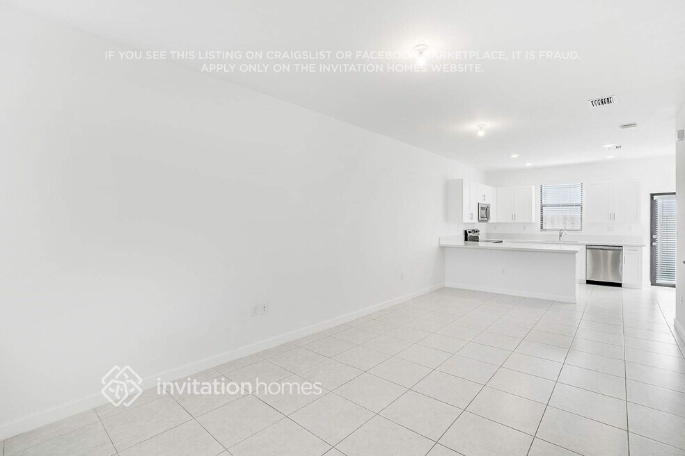 2839 SW 16th Terrace