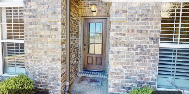 Photo - 763 Fairway Pointe Cove W
