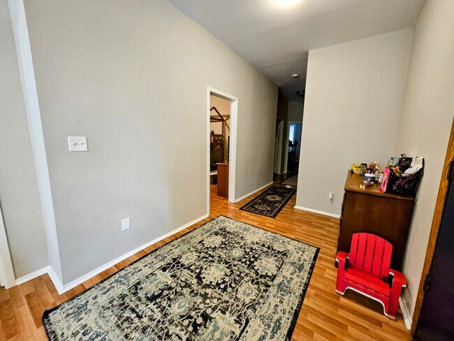 Photo - 1830 E Kane Pl Unidad 4