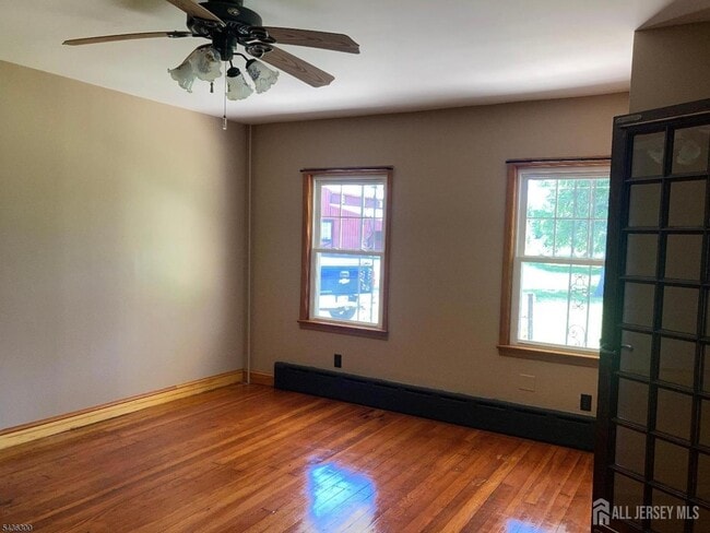 Photo - 285 Cedar Grove Ln