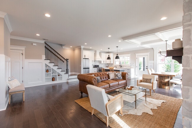 Photo - 1008 Easton Ct