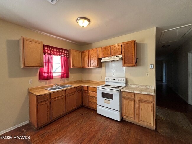 Photo - 304 Carmel Dr