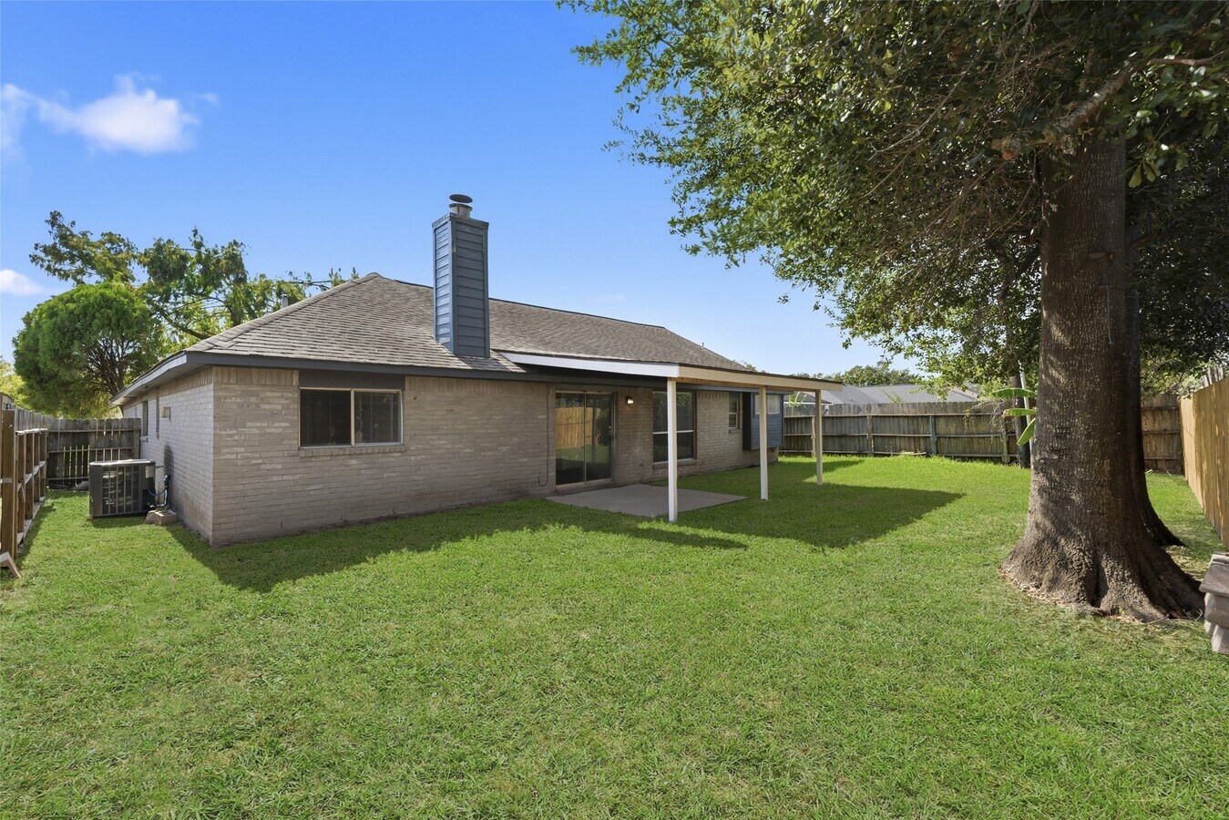 Photo - 16826 Carbridge Dr