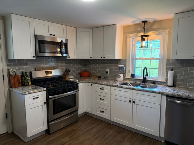 Photo - 33 Church Rd