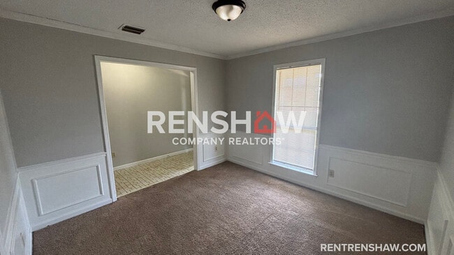 Photo - 4644 Benoit Dr