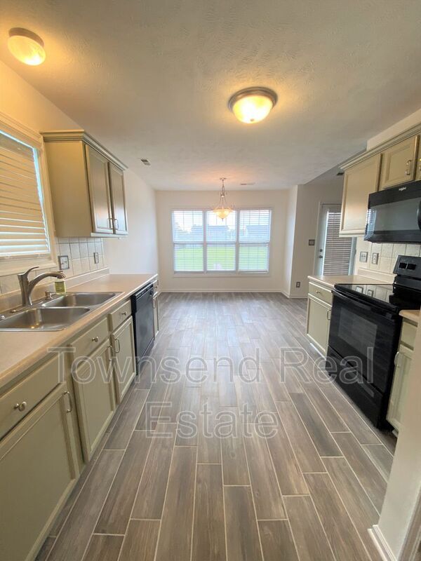 Photo - 376 Tennessee Walker Dr