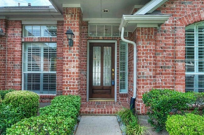 Photo - 1110 Cheddar Ridge Dr