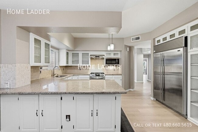Photo - 514 S Marina Dr